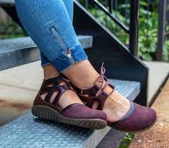 Designed by the most skilled technicians. 7 Sharp Looking Orthotic Friendly Shoes And Boots