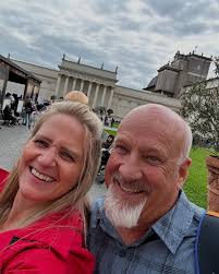 Support for New Season of Christine and Janelle Brown Show