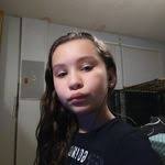 Amy Houseknecht's Instagram, Twitter & Facebook