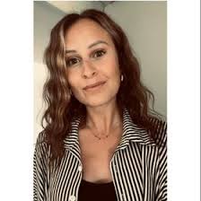 Kami Brooks (kamibrooks)