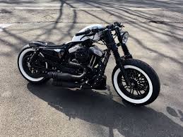 Exclusive Harley Street Bbob Und Sportster 48 Oder Iron Umbauten Bezahlbare Bikes Harley Davidson Bilder Bobber Motorrad Harley Davidson Sportster