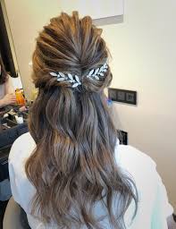 With dozens of respected stylists and treatments to choose from, now you can find the hairstyle you want at a price point you can afford. Bridal Makeup Salon Near Me Off 72 Buy