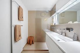 Sfrutta i consigli della mia guida. Come Arredare Un Bagno Lungo E Stretto Ideagroup Blog