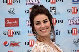 Seguici sul nostro profilo instagram: Diana Del Bufalo Da Amici 2010 Al Cinema Fidanzato Paolo Ruffini Eta Altezza Donnapop