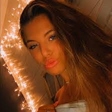 Haley Lassiter's Instagram, Twitter & Facebook