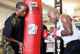 (born march 15th, 1952) is an american boxing trainer and former professional boxer who competed from 1974 to 1990. Father Is Back In Floyd Mayweather Jr S Corner Las Vegas Sun Newspaper