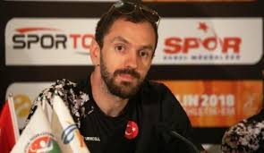 Jun 03, 2021 · milli kaleci altay bayındır, kim oynarsa oynasın, önemli olan milli takımın başarısıdır. Ramil Guliyev Den Fenerbahce Aciklamasi Fenerbahce Haberleri Haber7