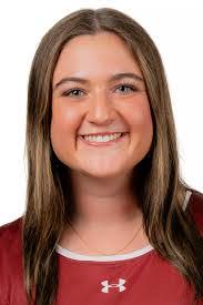 Rachelle Arias's Instagram, Twitter & Facebook