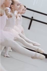 Pin By Emma Casas On Ballet Infantil Baby Ballerina Ballet Kids Ballerina Photography