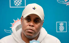 Dorian Sims, Author at DolphinsTalk