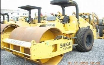 Sakai SV505D Smooth Drum Roller