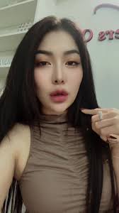 Khine Thazin Oo (@khinethazinoo96)