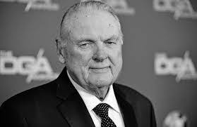 Timothy Totten's Instagram, Twitter & Facebook