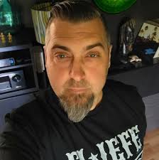 Is clutch engagement noise normal in RZR PRO XP?