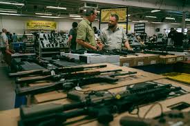 Entramos en el cártel en el momento más complicado posible, después de la captura del 'chapo'. Narcos Mexico Las Armas Legales De Eeuu Matan En 18 Anos A Casi Dos Millones Y Medio De Latinoamericanos Publico