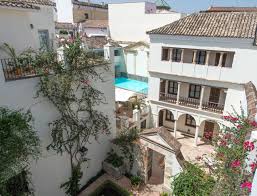 När du befinner dig i cordoba ska du se till att testa lokala favoriter som räkor på el churrasco, taberna luque eller la tinaja. Las Casas De La Juderia De Cordoba Cordoba Updated 2020 Prices