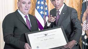Obama piropea a su "amigo" José Andrés - El Periódico
