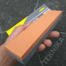 Biar gak salah mengasah pisau lagi, yuk simak cara tepatnya menggunakan. Jual Batu Asah Kombinasi Kasar Halus Asahan Pengasah Pisau Prohex 8 Inch Wz Di Lapak Wei Zheng Store Bukalapak