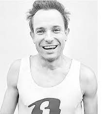 Ten kvůli tomu přišel i o vlasy. Galerie Emil Zatopek 78 Se Pred Prvnim Zavodem Vymlouval Na Behani Jsem Moc Slaby Foto 6 Ahaonline Cz