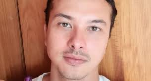 Cerita kehidupan asmara nicholas saputra saat sma ini dengan cepat beredar di twitter dan direspon banyak warganet, bahkan kembali menduduki tangga trending topic. Viral Kehidupan Sma Nicholas Saputra Terungkap Kisah Asmaranya Romantis