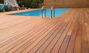 Dış mekan zemin döşemesinde son yıllarda en çok tercih edilen malzemelerden biri de ahşap ve polimer alaşımlı döşeme plakaları oluyor. Ahsap Dis Mekan Zemin Kaplama Adana Devpark Kent Ve Park Ekipmanlari