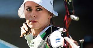 Estas plazas comprenden la participación, ya confirmada, de 164 deportistas. Arquera Mexicana Aida Roman Analizara Destino Tras Fracaso Olimpico Portalpolitico Tv