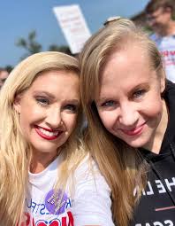 Fellow strike nurses, they are still in need of help if u need work. DM me  and I can tell you where to go. It's in Fontana CA btw