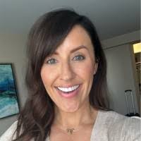 Tiffany Crum's Instagram, Twitter & Facebook