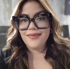 Tried the iced banana bread blondie with toasted marshmellow !! 🍌🥞