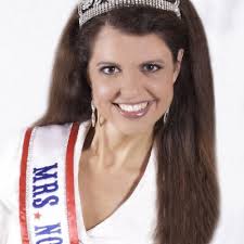 Natalie Sparrow (@mrsnd)