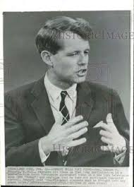 Senator from new york from 1965 to 1968. 900 Robert Kennedy Ideen In 2021 Robert Kennedy Kennedy Berlin John F Kennedy