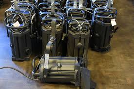 I am going to concentrate on the 6 fft pc that i just used in a theatre performance. Selecon Acclaim Fresnel 16 Pcs Buy From Gearwise Av Stage Equipment