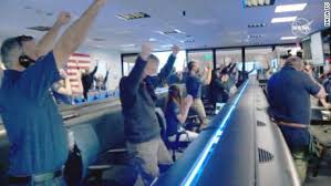 With nasa's perseverance rover set to land on mars on thursday, krispy kreme will be selling, for one day only, its limited edition mars doughnut. Mwyqoms Ecixum