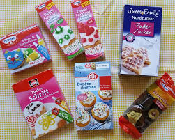 Deinetorte.de bietet dir eine tolle auswahl an im tortendeko shop. Zuckerfiguren Aus Kuchen Herzen Am Stiel