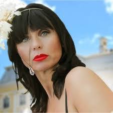 Kimberly Nottingham's Instagram, Twitter & Facebook