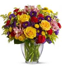 Most online retailers offer mother's day flower delivery promotions that are guaranteed to ship in time for mother's day weekend. Chicago Florist Crystal Flower Shop In Chicago Il