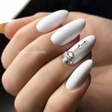 Jemma is a nail blogger and nail technician bringing readers the latest in nail art techniques, affordable nail trends and the latest collections from worldwide brands. 36 Almond Shaped Nail Designs Cute Ideas For Almond Nails