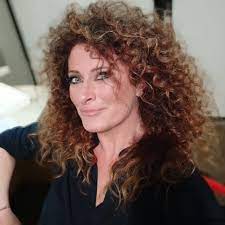 Valentina persia is an actress, known for teste di cocco (2000), caterina e le sue figlie (2005) and buona giornata (2012). Valentina Persia Biografia Eta Altezza Peso Figli Marito E Vita Privata Spettegolando