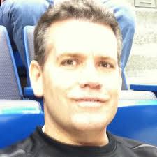 Jeff Cormier (@Travelingboxman)