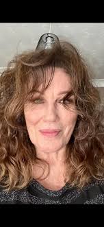 This is the hair Mother Nature gave me 😱Straighteners Stat 😱