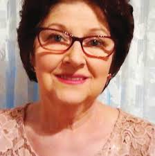 Incêndio de grandes proporções teve início em tecelagem e atingiu  confecção, igreja e duas residências. Chamas iniciaram