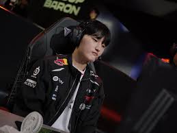 [LCK컵] T1, BNK 피어엑스에 2:1 승리...4승 0패 | LoL 인벤