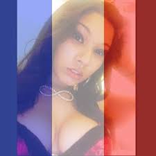 im interested in being penpals with anyone just let me know please write me  first Andrea joiner 418 dogwood avenue eddyville ky USA,42038 ty happy  holidays everyone.