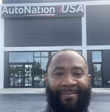 Shawn Somerville's Instagram, Twitter & Facebook