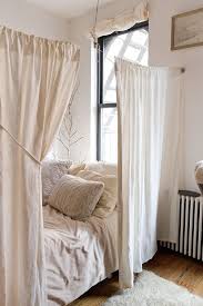 Kvartira V Nyu Jorke First Apartment Decorating Dreamy Bedrooms Small Rooms