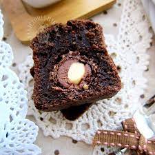 ferrero rocher pound cake yummay 金莎巧克力磅蛋糕 好吃 pound cake coconut flower cake