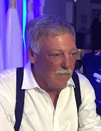 Mr. Wayne Stuart Wright