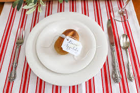 The italian party supplies and decorations are also great for dinner parties! Italian Dinner Table Setting Decoration Idea