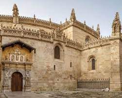 Casemiro and benzema scored the goals of the local team #realmadridgranada. Die Capilla Real In Granada Ruhestatte Der Katholischen Konige