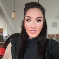 Emily Champagne's Instagram, Twitter & Facebook